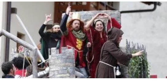 A Courmayeur Lo Camentran – Il Carnevale ai piedi del Monte Bianco